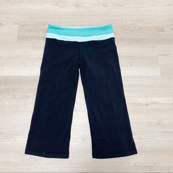 lululemon athletica Pants - Lululemon Reversible Wide Leg Capris